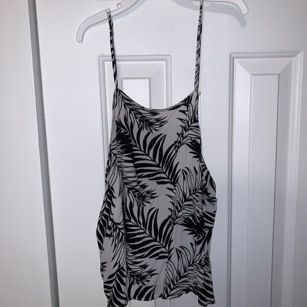 Super cute tank top